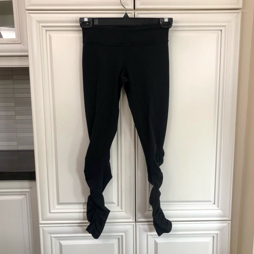 Ivivva by Lululemon super soft girls leggings